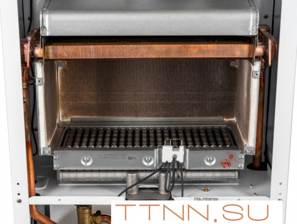 Настенный газовый котел Haier TechLine 1.24 Ti Настенный газовый котел Haier TechLine 1.24 Ti